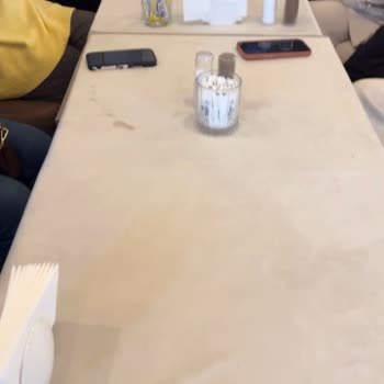 Real Love Villas Hazır Olmayan Villalar, Bozuk Havuzlar Ve Güvensiz Ortam