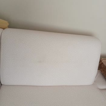 Menesse Mobilya Leke İçeren Koltuk Takımı İçin Değişim Ve Ücret İadesi Talebi