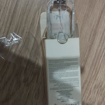 Akhisar Novada Kırık Parfüm Ve Saygısız Müşteri Hizmetleri Şikayeti