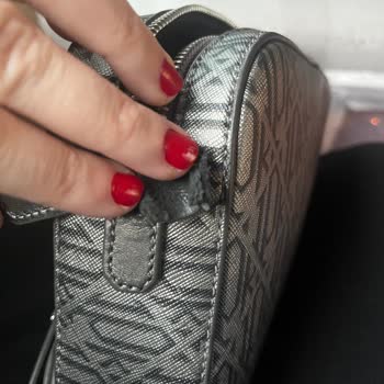 İpekyol Çantası Sapı Kısa Sürede Koptu, Mağaza Çözüm Sunmadı