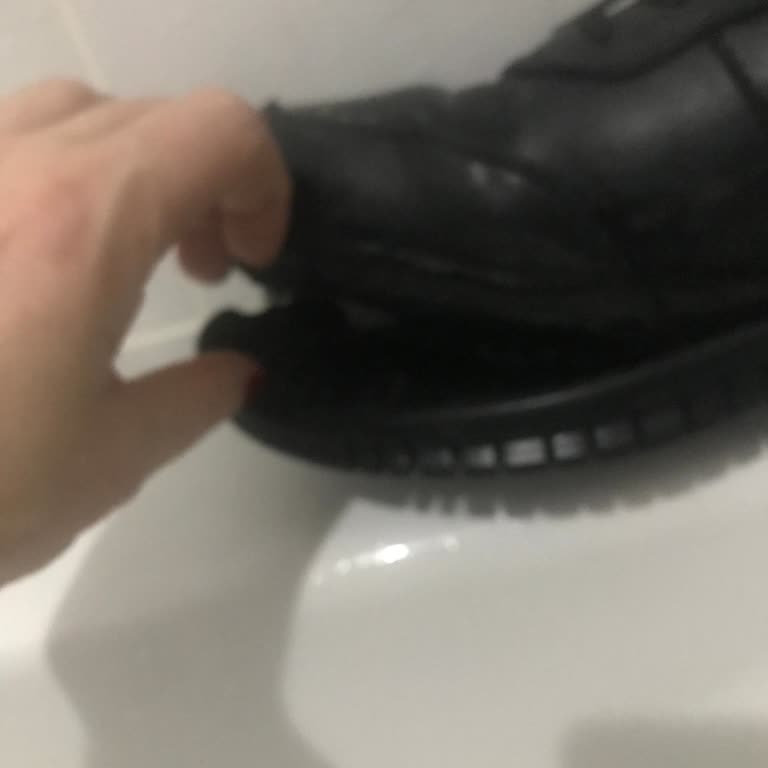 Kısa Sürede Tabanı Açılan Ayakkabı İçin Değişim Ve İade Talebi