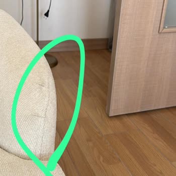 Kilim Mobilya Vega Koltuk Takımı Lekeli Geldi