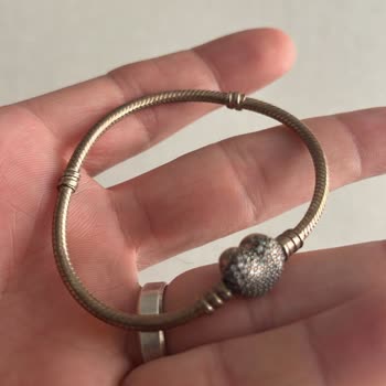 Pandora Bileklik İki Ayda Karardı Değişim Talebi