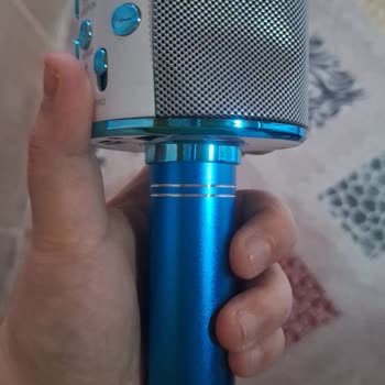 Mikrofon Siparişinde Yanlış Renk Ve Bozuk Şarj Aleti: Tekrar Hasarlı Ürün Ve Ücret İadesi Talebi