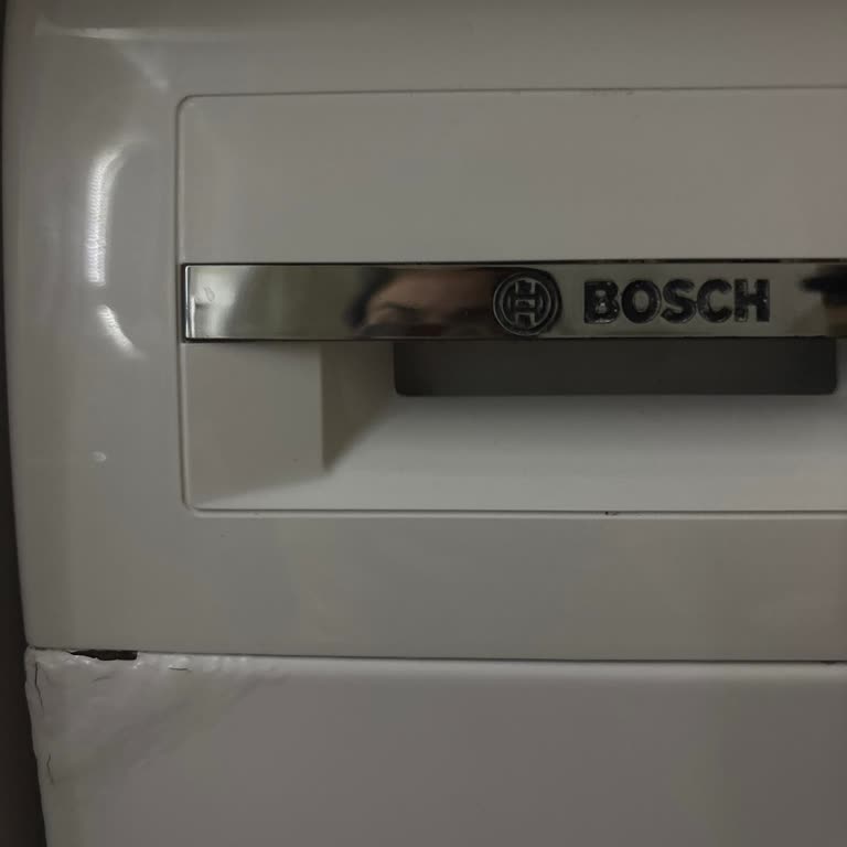Bosch Çamaşır Makinesinde Paslanma Sorunu İçin Ücretsiz Servis Talebi