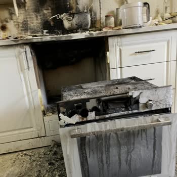 Bosch Ürünü Kendiliğinden Alev Aldı, Yangın Ve 200 Bin Tl Zarar!