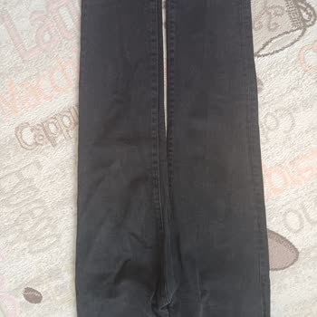 Aşırı Bollaşan Pantolon Ve İnceleme Sürecindeki Leke Sorunu