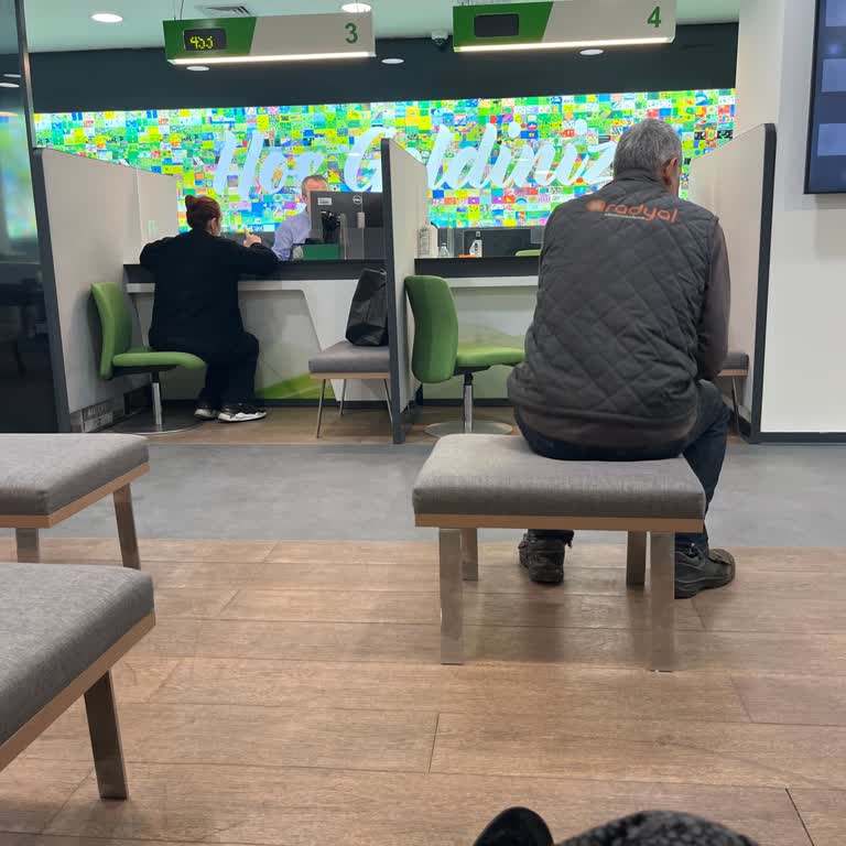 Garanti Bankası Galata Şubesinde Sıra Numarası İhlali