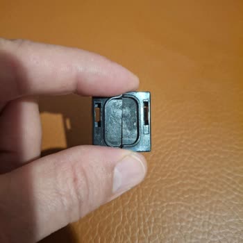 Sinbo SBS4419 Baskülün Kayıp Ve Kırık Ayağı İçin Yedek Parça Talebi