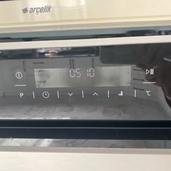 Beko Ankastre Fırın Sürekli Kapanma Ve Ekran Buharlaşması