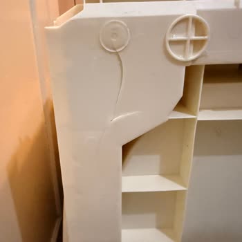 İlk Kullanımda Su Sızdıran Ve Kırık Çamaşır Kurutma Makinesi, Servis Desteği Yetersiz