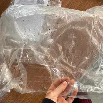 PTT Kargo'dan Gelen Kitaplarım Islak Ve Kullanılamaz Durumda