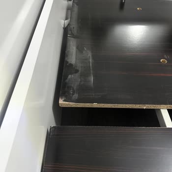 Bellona Aksu'da Loretto Yatak Odası Takımının Yanlış Ve Defolu Parçalarıyla Yaşanan Mağduriyet