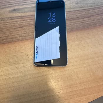 Samsung Z Flip 6 Ekran Değişimi Sonrası Açıklık