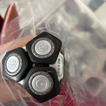 Kullanılmış Sakal Tıraş Makinesi Teslim Edildi Hijyen İhlali Satıcı Cevap Vermedi