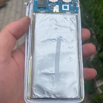 Media Markt Patlayan Hediye Powerbank Müşteri Güvenliğini Tehlikeye Attı