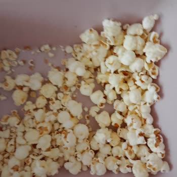 A101'de Çerezza Patlamış Mısır Bayat Çıktı