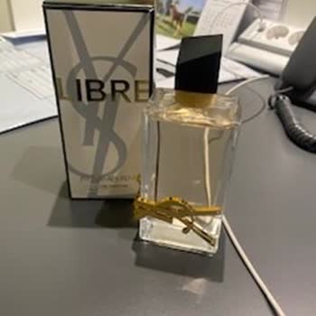 Mordepom Kokusuz Yves Saint Laurent Libre Parfüm Ve Ulaşılamayan Müşteri Hizmetleri