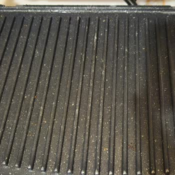 Korkmaz Tost Makinesi Plakalarında Soyulma, Yedek Parça Fiyatı Yeni Makineyle Eşdeğer