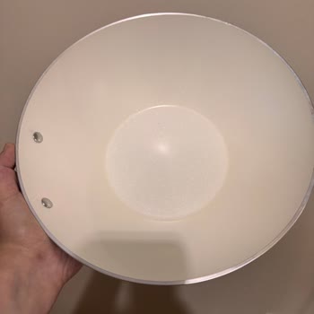 Kavanoz Kapaklarındaki Koku Ve Seramik Tavada Bozulma