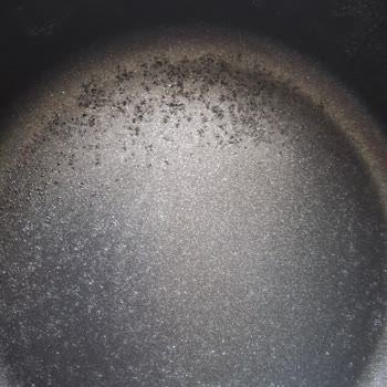 Taç Mutfak Tencere Deformasyonu