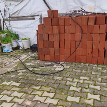 Sürekli İnternet Kesintileri Ve Kablo Değişimi İçin Acil Çözüm Talebi