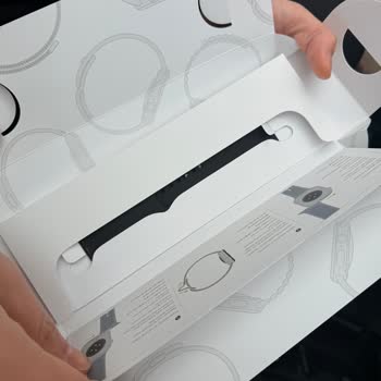 Hepsiburada'da Eksik Apple Watch Kasası Ve Yetkisiz Teslimat Şikayeti