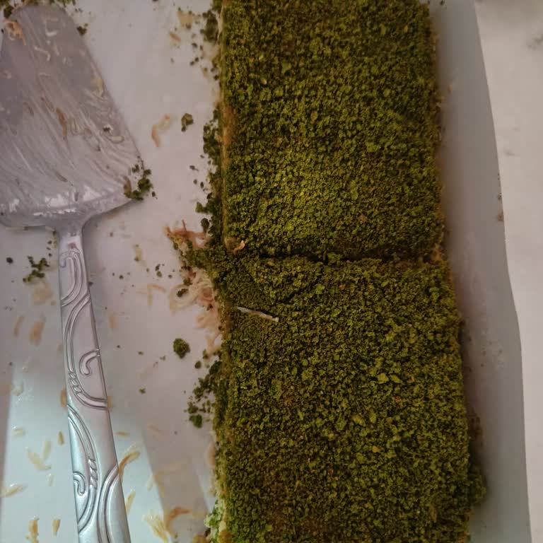 Soğuk Kadayıfta Antep Fıstığı Söz Verilen Tatı Vermiyor