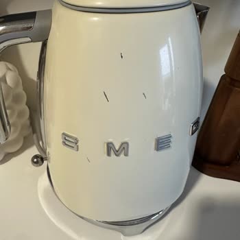 Smeg Kettle’da Boya Soyulması, Paslanma Ve Su Sızdırma Problemi
