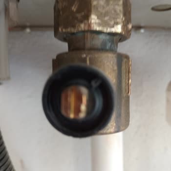 Ecotec Pure Kombimdeki Su Sızıntısı Yetkili Servis Tarafından Çözülmedi