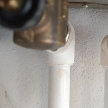 Ecotec Pure Kombimdeki Su Sızıntısı Yetkili Servis Tarafından Çözülmedi