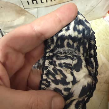 Intimissimi'de Yırtılan Çamaşır Ve Yanıltıcı Mağaza Açıklaması