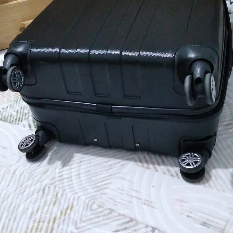 Pegasus’ta Kırılan Valiz Tekerleği İçin Ödeme Yapılmaması Ve Açıklama Talebi