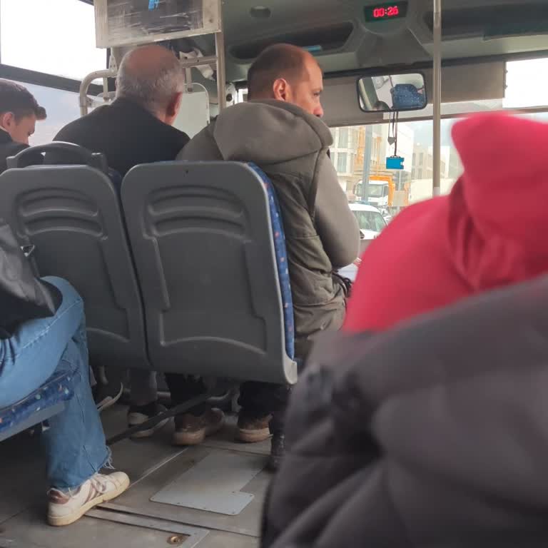 Kahramanmaraş Otobüslerinde Temizlik Sorunları Ve Saygısız Davranışlar