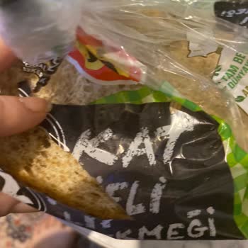 Uno Ekmek Son Tüketim Tarihi Olmasına Rağmen Küflenmiş!