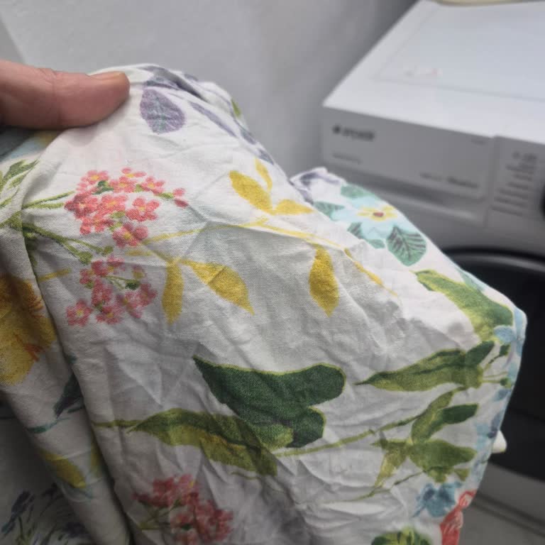 Arçelik Çamaşır Makinesi Çamaşırları Yakıyor Ve Servis Yetersiz