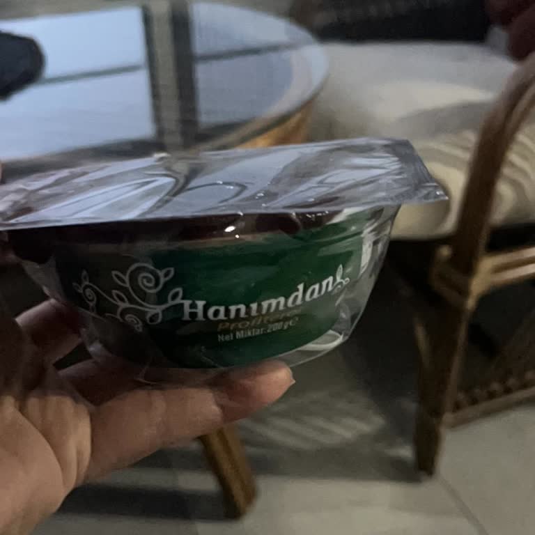 Dolap Ürünü Olarak İade Reddedilen Bozuk Profiterol