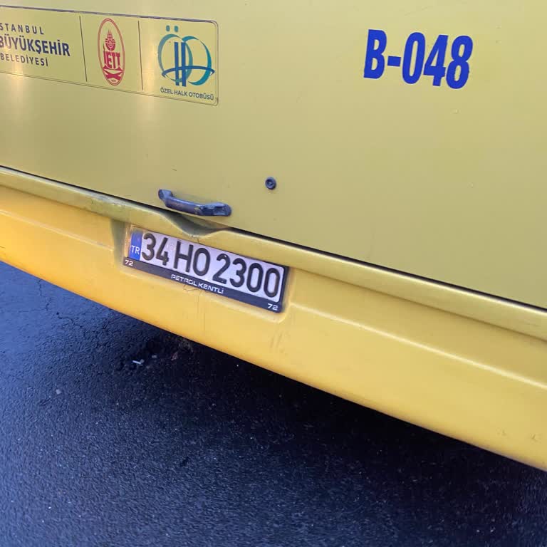 Şoförün Kapıyı Kapatıp Yolcuları Bekletmeden Hareket Etmesi