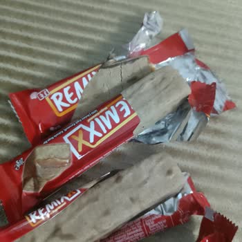 A101’de Satılan Eti Remixx Çikolatası Küflü Çıktı Çocuğumuz Kustu