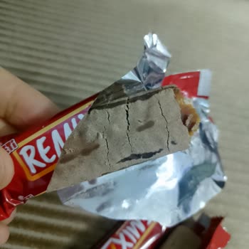 A101’de Satılan Eti Remixx Çikolatası Küflü Çıktı Çocuğumuz Kustu