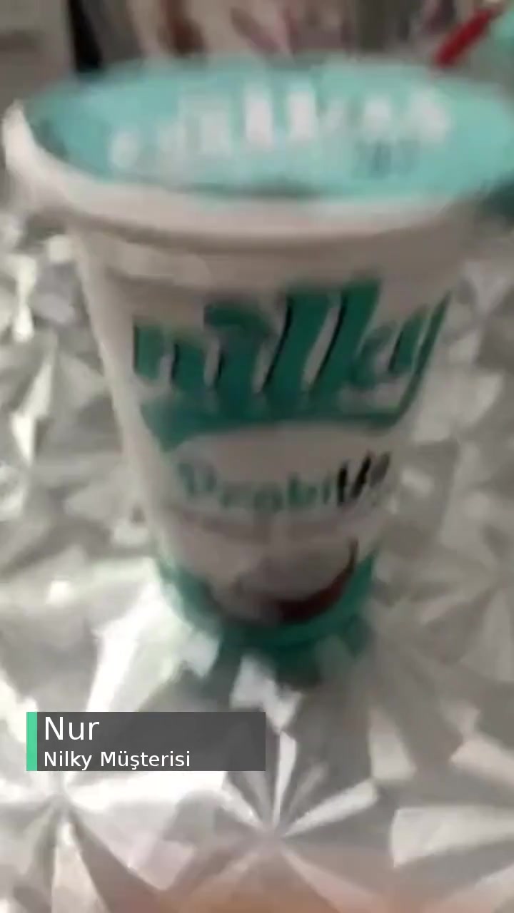 Nilky Probiyo Yoğurtta Kırmızı Küf Var! videonun kapak resmi