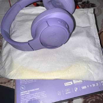 Açılmış Ambalaj Ve Lekeli Kulaklık Teslimatı Şikayeti