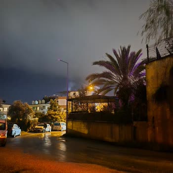 Alanya Çıplaklı Mahallesinde Sokak Lambaları Yanmıyor Ve Güvenlik Tehlikede