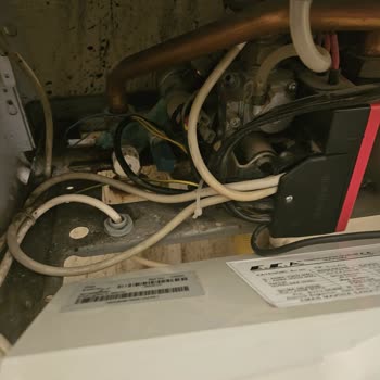 Yetkili Servisin Bakım Ücreti Alıp Bakım Yapmaması Ve Fatura Vermemesi