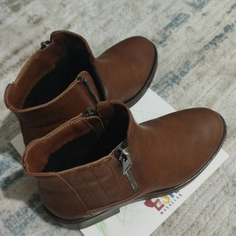 FLO Ayakkabı Fermuarı Çapaklı Botta Yaralanma Ve İade Reddi