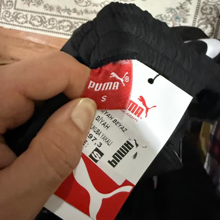 M Beden Sipariş Ettim, S Beden Aldım Ve Satıcıdan Yanıt Gelmedi