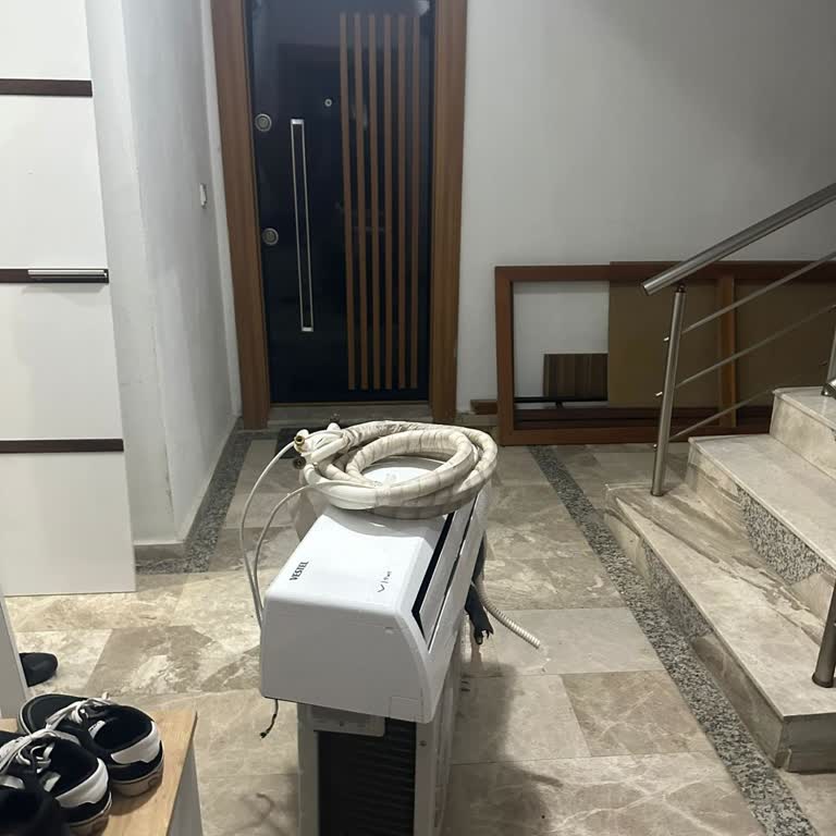 Garanti Süresi Bitmemiş Klimada Yetkisiz Ücret Talebi Ve Montaj Eksikliği