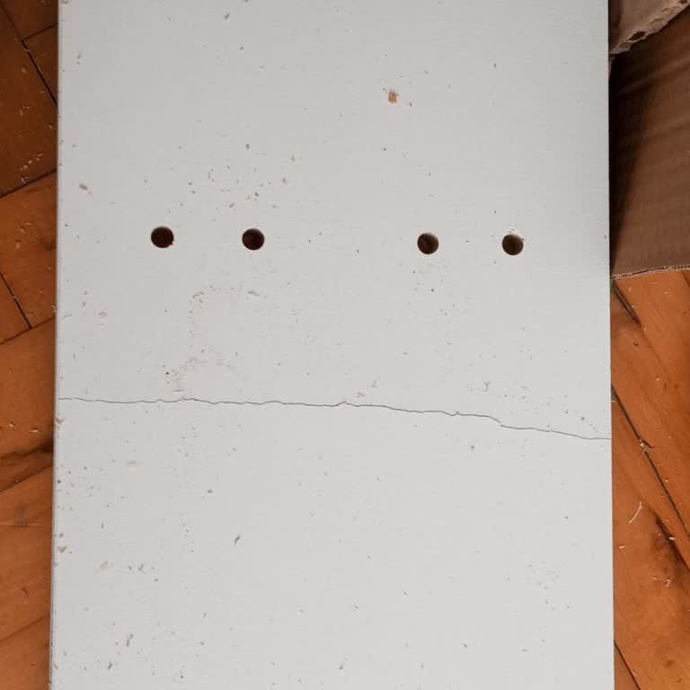 Bofigo Hasarlı Çalışma Masası Teslimatı Ve Cevapsız Müşteri Hizmetleri