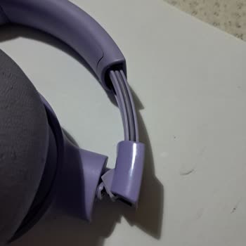 JBL Tune 770 Headphone Hinge Breaks During Normal Use
