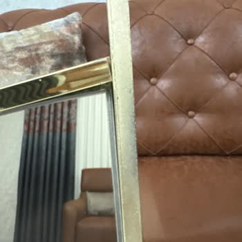 Defolu Konsol Aynası Üç Kez Değiştirildi, İade Kabul Edilmedi